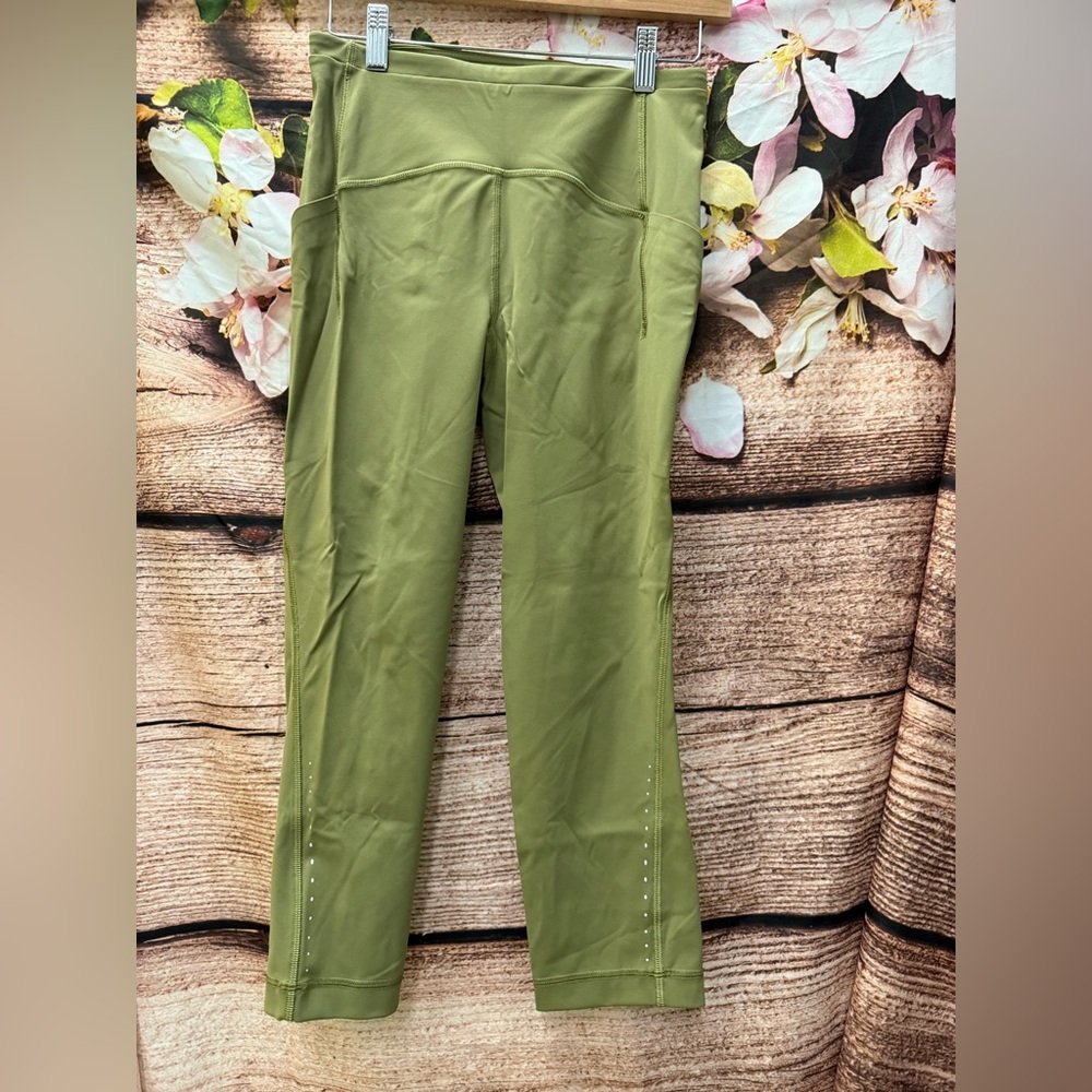 Green Lululemon Leggings